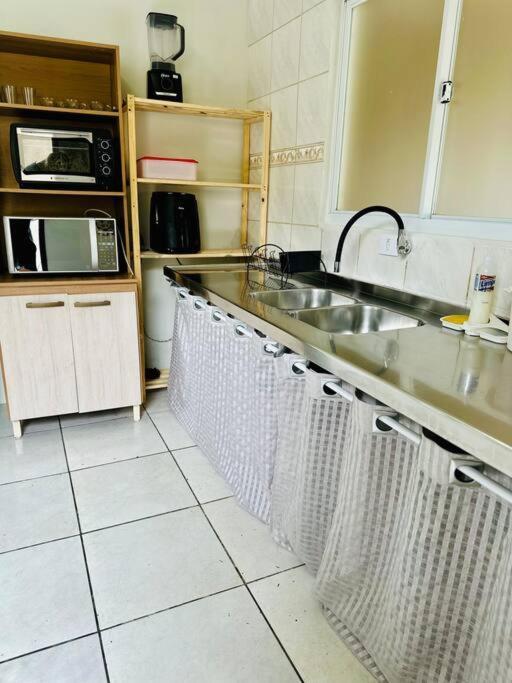 Casa A 10min Da Praia Campeche Florianopolis